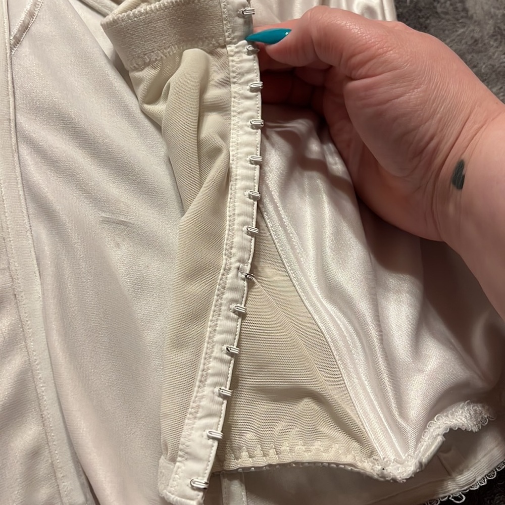 Long bra - Picture 4 of 5